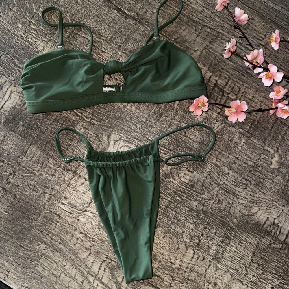 Olive Green‎ Bikini Set Knotted High Cut Two Piece Swimsuit Medium